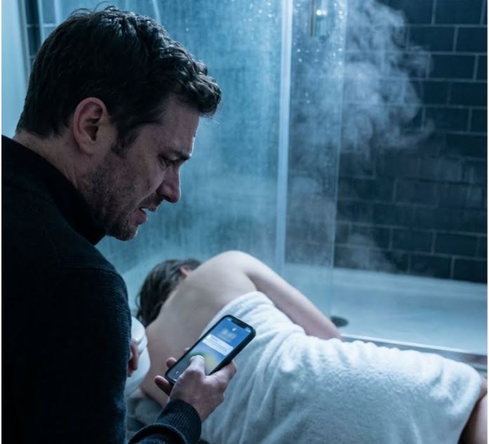 Meine Frau ist unter der Dusche ohnmächtig geworden. Ich griff nach meinem Handy, um den Notruf zu wählen – aber ein Blick auf ihren Bildschirm zerstörte meine ganze Welt