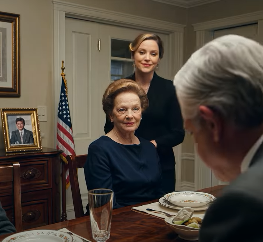 Vid familjemiddagen lutade sig min svärdotter fram och viskade: ”Jag väntar barn… och det är inte din sons.” Jag log och sa: ”Oroa dig inte, kära du.” Några veckor senare förändrade ett enda kuvert allt. – Nyheter