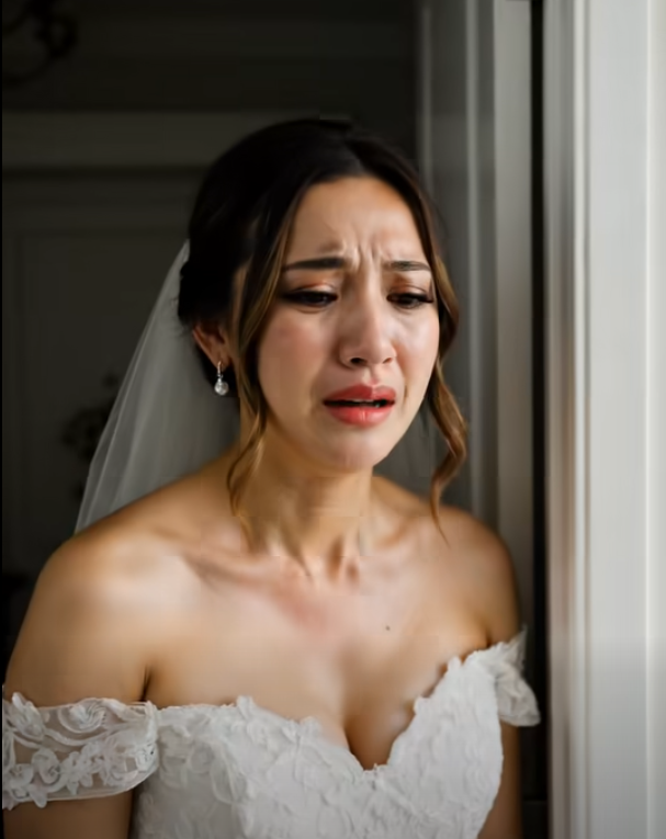 Några minuter innan hon gick nerför gången hörde hon sin blivande make prata med sina vänner och kände hur benen veknade åt det hon hörde.