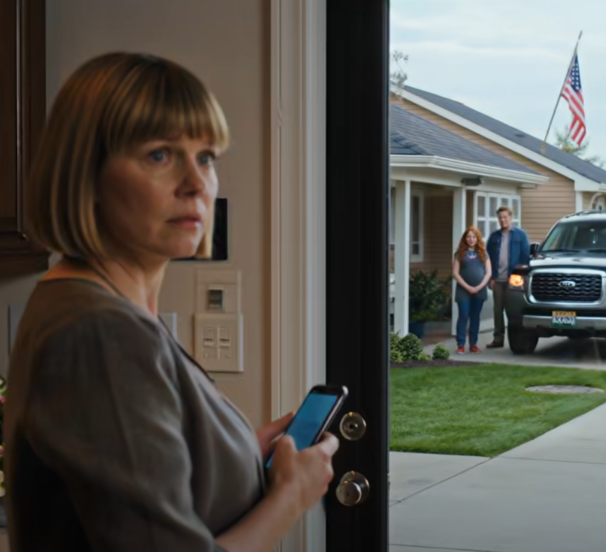 Min man glömde att lägga på luren, och jag hörde honom säga till min bästa vän: “Älskling, när jag får 10 miljoner dollar från min svärfar ska jag skilja mig från min fru!” Jag trodde att jag ringde för något enkelt – bara för att höra Ethans röst och se till att han hade hunnit till sitt “snabba besök” hemma