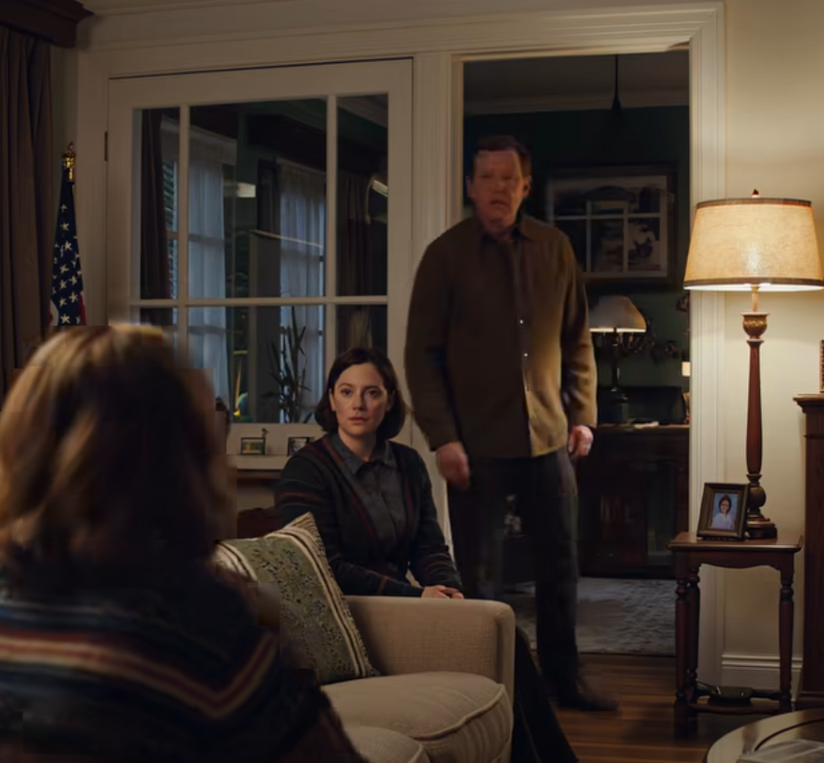 Mina föräldrar satte mig ner och sa att jag skulle ge min lägenhet till min syster som bröllopspresent. Jag sa nej. De tog in advokater och dök till och med upp med en flyttbil. Så jag gick till domstol och fick ett skyddsorder. – Nyheter