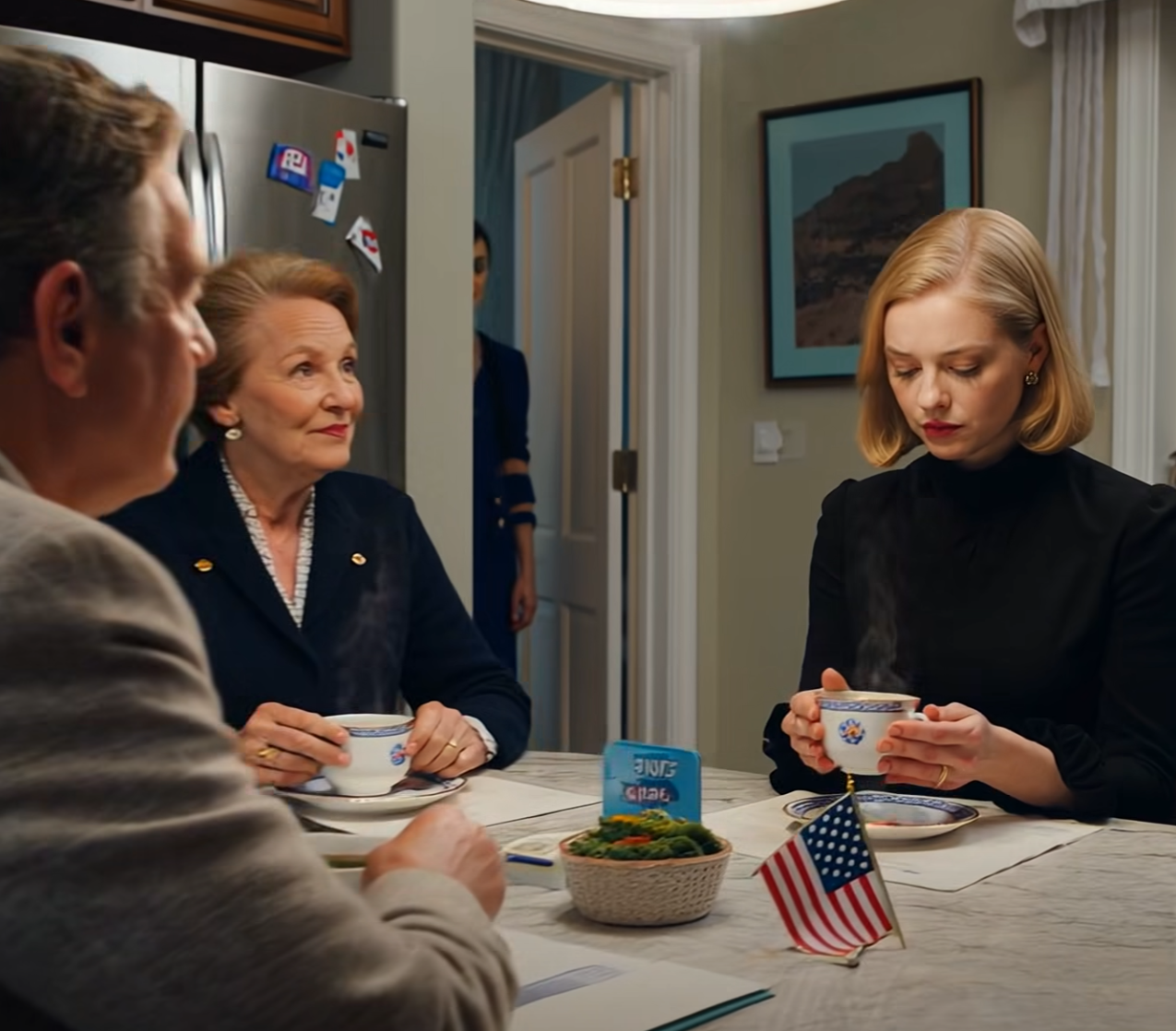 Jag kom precis hem från begravningen för att berätta för mina föräldrar och syster att min man lämnade mig 8,5 miljoner dollar och sex loftlägenheter på Manhattan. Men i samma ögonblick som jag kom in hörde jag mina föräldrar prata – och vad de sa fick mig att blekna…