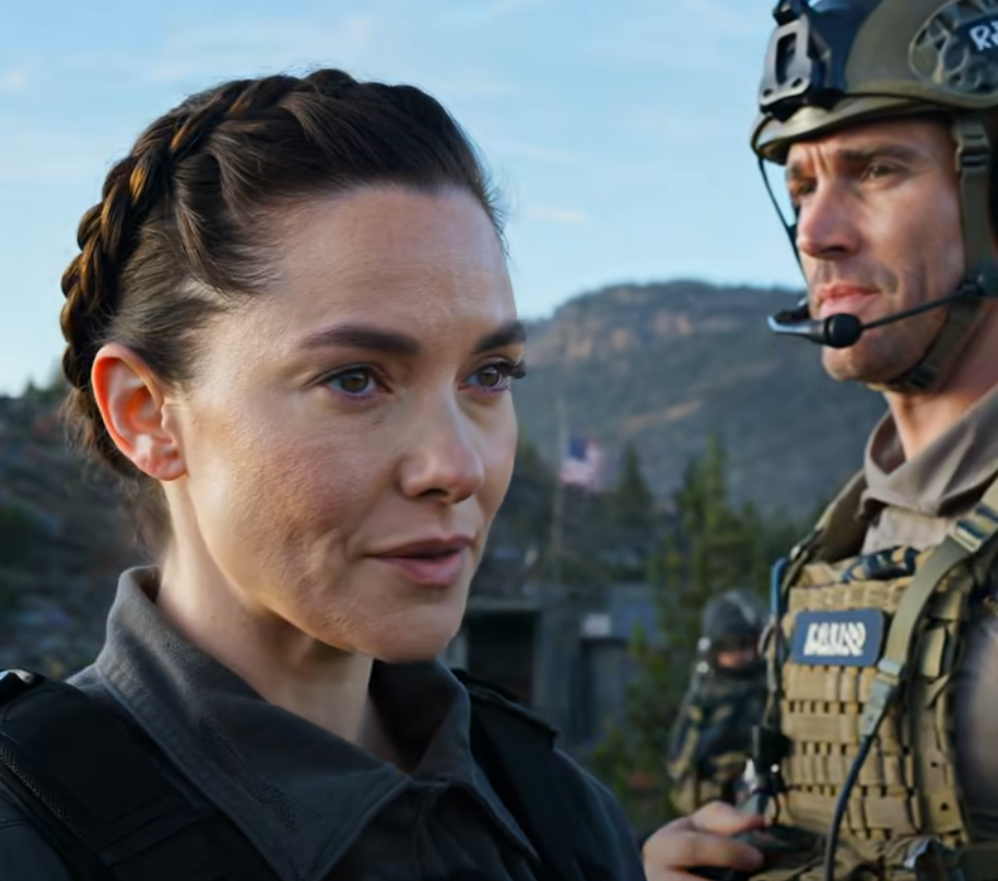 ”Vem är hon…?” 12 praktikanter fastnade i en ficka med dålig signal – då svarade en lugn röst: ”Jag är på North Ridge.” – Nyheter