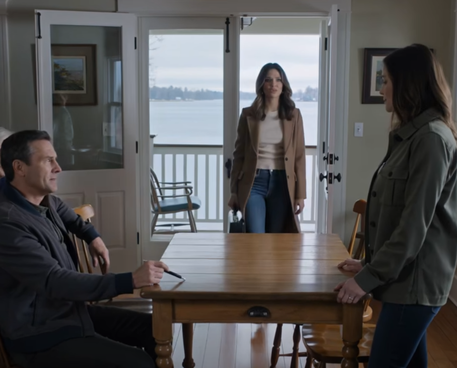 Jag byggde en sjöstuga för 310 000 dollar till mina föräldrar för deras 40-årsjubileum — När jag kom dit, min syskon… – Nyheter